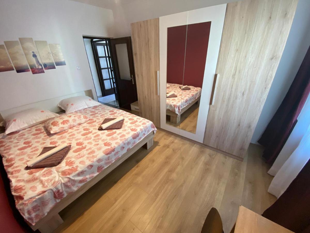Apartment Dora 扎达尔 外观 照片